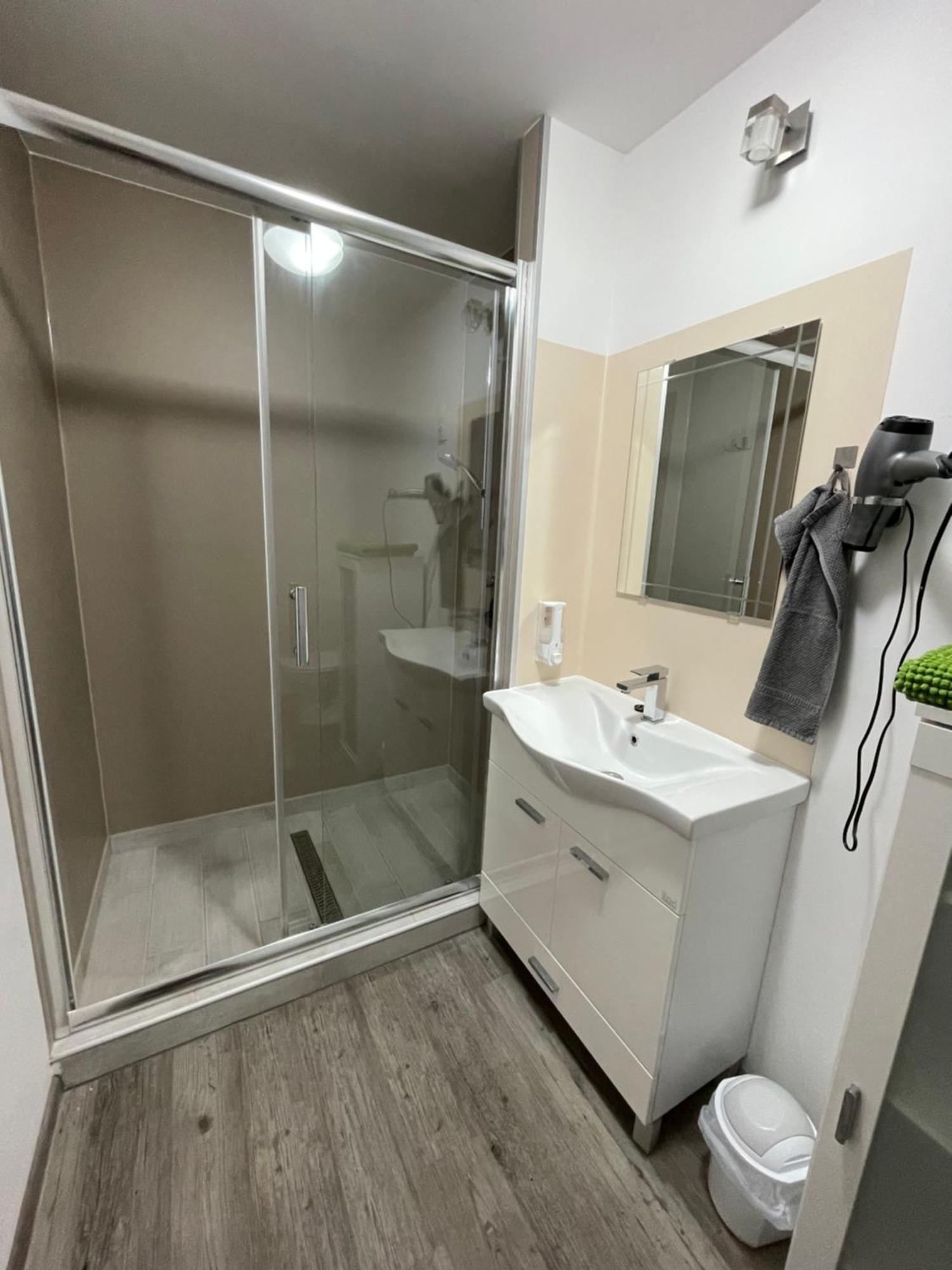 Tutti Apartman Balatonlelle Dış mekan fotoğraf